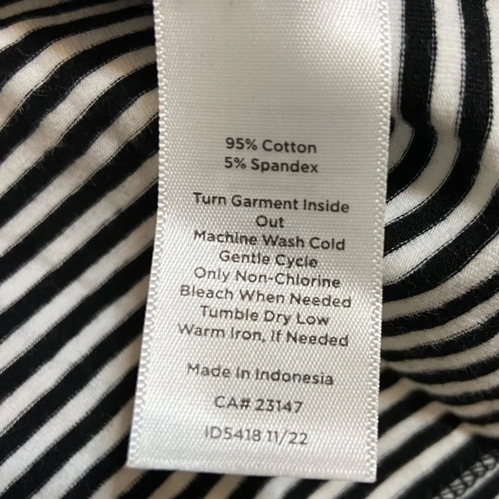 Talbots NEW Striped Tank Top Scoop Neck Nautical Minimalist Coastal Size M NEW - Picture 6 of 10